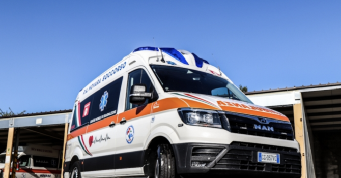 Tragedia al lago d’Orta: morto il giovane soccorso dopo un malore in acqua a Gozzano Tragedia al lago d’Orta: morto il giovane soccorso dopo un malore in acqua a Gozzano
