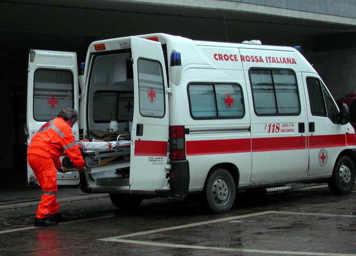 Incidente sul lavoro al magazzino Esselunga di Biandrate
