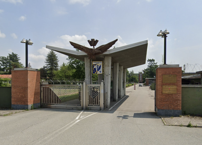 Cerimonia di alzabandiera per il 102° anniversario della costituzione dell’Aeronautica Militare