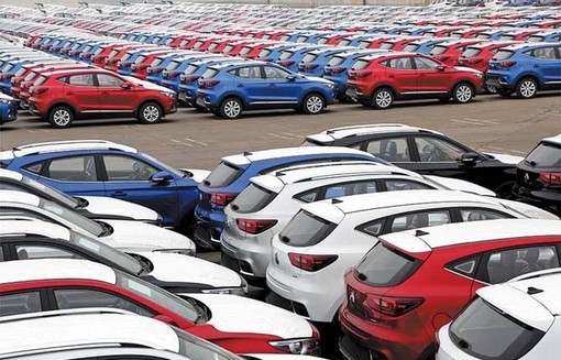 Novara, auto più “giovani” in Piemonte ma cresce l’età media: 12 anni e 4 mesi nel 2026