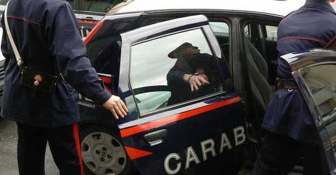 Ricatti e minacce per anni: arrestato estorsore nel Novarese