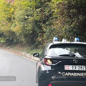 Tenta di sfuggire alle forze dell'ordine e cade in un dirupo FOTO Mattia Baù per newsbiella.it