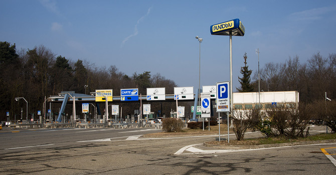 A26, quattro notti di chiusura tra Arona e Meina