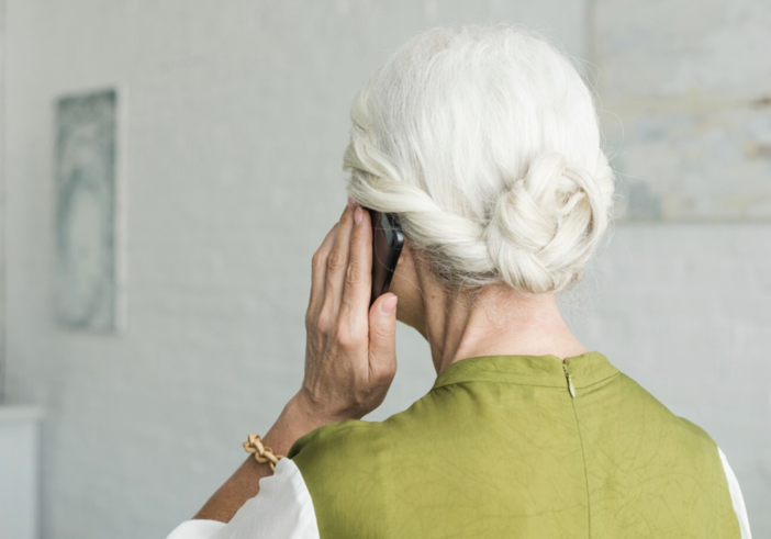 Novarese, tentata truffa del “finto carabiniere”: anziana salva grazie alla prontezza del figlio