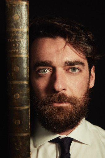 A Vicolungo un pomeriggio dedicato ai libri e alla creatività con Luca Cena