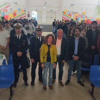 Strade sicure: la Polizia locale incontra gli studenti dell’Iti Leonardo Da Vinci