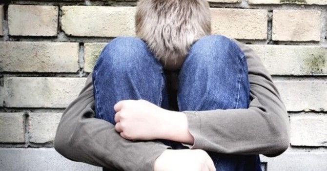 Maltrattamenti in famiglia a Novara: un’app di intelligenza artificiale aiuta un ragazzo a chiedere aiuto