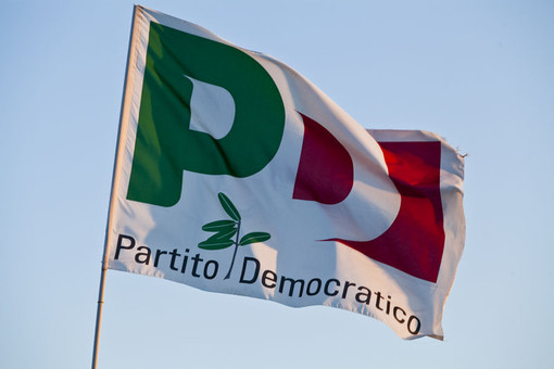 Referendum, il Pd chiude la campagna con un gazebo a Momo