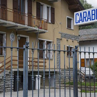 Dal nord ovest. Santa Maria Maggiore, anziana danneggia cinque auto con un oggetto appuntito: denunciata
