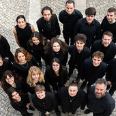 L'associazione Desmòs inaugura il nuovo pianoforte con un concerto a Lesa