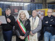 Nella foto: Cesare Ravedoni, Carla Biscuola- indaco di Gozzano, don Matteo Borroni e Marco Leonardi Associazione Fiat 500 Novara Laghi