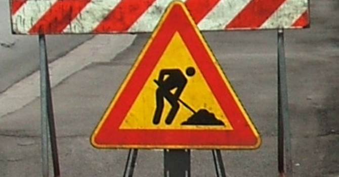 Olengo, prorogata la chiusura del passaggio a livello di via Novara Olengo, prorogata la chiusura del passaggio a livello di via Novara