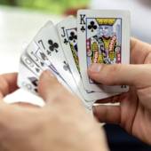 A Lesa un “Pomeriggio di Burraco” per sostenere la Casa del Fiore A Lesa un “Pomeriggio di Burraco” per sostenere la Casa del Fiore