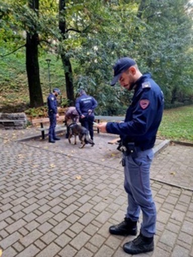 Novara, controlli nella zona rossa: 184 persone identificate, un arresto e una denuncia per spaccio Novara, controlli nella zona rossa: 184 persone identificate, un arresto e una denuncia per spaccio
