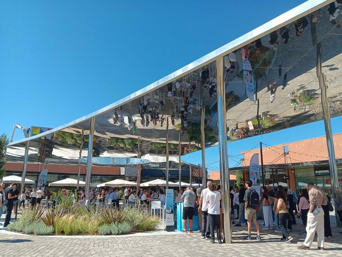 Recruiting Day da record a Vicolungo The Style Outlets: oltre 150 iscritti per 25 posizioni aperte Recruiting Day da record a Vicolungo The Style Outlets: oltre 150 iscritti per 25 posizioni aperte