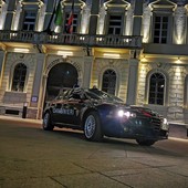 Dal nord ovest. Rissa tra ragazze fuori da un locale ossolano: quattro denunce Dal nord ovest. Rissa tra ragazze fuori da un locale ossolano: quattro denunce