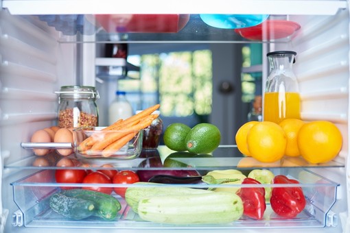Estate e sicurezza alimentare: i gesti che proteggono la salute Estate e sicurezza alimentare: i gesti che proteggono la salute