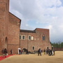 Galliate riscopre il Castello Visconteo-Sforzesco: ripartono le visite guidate Galliate riscopre il Castello Visconteo-Sforzesco: ripartono le visite guidate