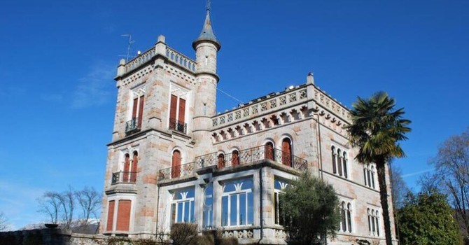 Una immagine del castello di Miasino