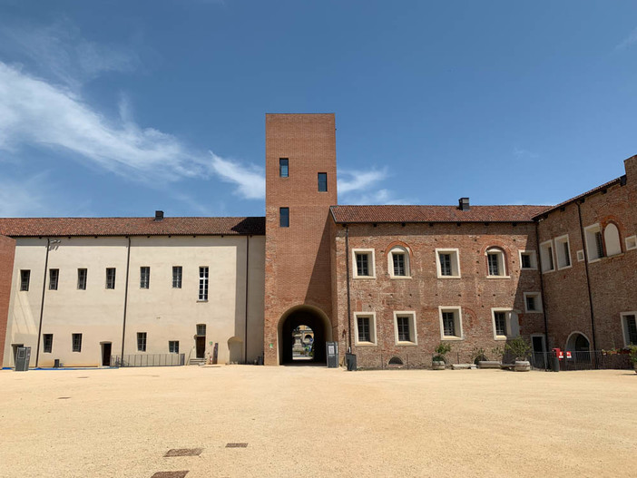 &quot;Buon viaggio Campionissimo&quot;: mostra omaggio a Coppi al Castello di Novara