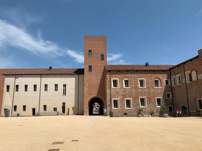 Novara, a scuola di "amministrazione condivisa" Novara, a scuola di "amministrazione condivisa"