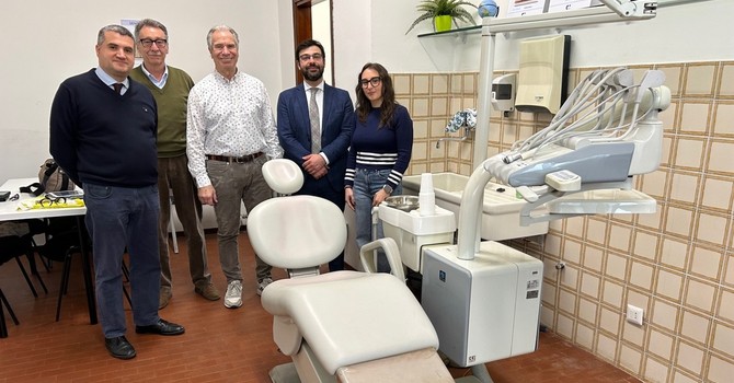 Cure dentali gratuite per i bambini: a Novara parte il progetto di odontoiatria solidale