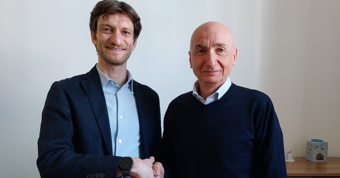 Nella foto: dott. Paolo Zaninetti e dott. Gianluca Corona Direttore Amministrativo Nella foto: dott. Paolo Zaninetti e dott. Gianluca Corona Direttore Amministrativo