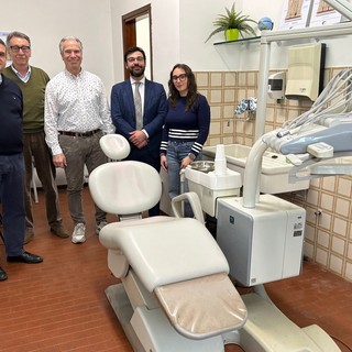 Cure dentali gratuite per i bambini: a Novara parte il progetto di odontoiatria solidale