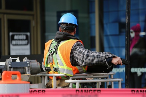 Ultime scadenze per cantieri di lavoro e progetti di pubblica utilità destinati a disoccupati
