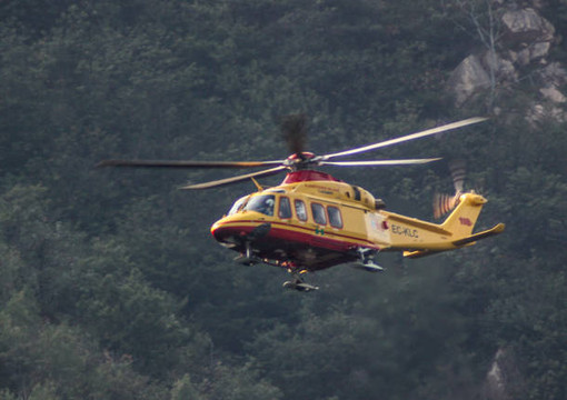 Notizie dal Piemonte. Oggebbio (Vb), furgone precipita al cantiere a monte della frana