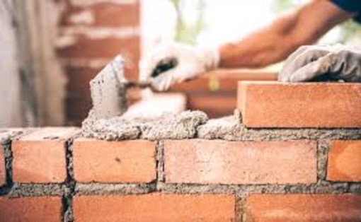 Proroga al 30 aprile 2025 per il versamento della quota minima per gli alloggi di edilizia sociale