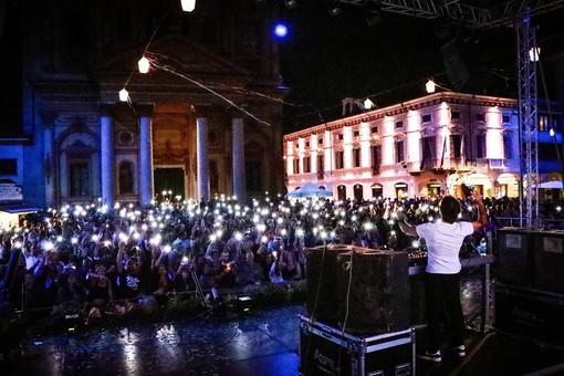 Festa dell’Uva, la Straborgo di Notte anima il centro
