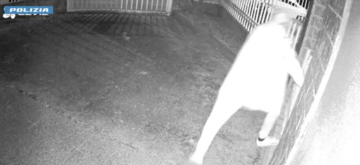 Sorpreso a rubare una bici in un cortile condominiale: arrestato a Novara ladro seriale
