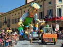 Borgomanero: la sfilata dei carri allegorici della Festa dell'Uva rimandata per maltempo