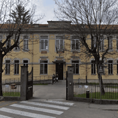 Gozzano, la Provincia affida i lavori per la palestra del liceo: oltre 40mila euro per il nuovo controsoffitto