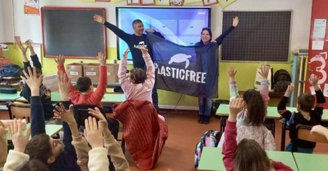 Generazione "Plastic Free" in Piemonte: oltre 1.200 studenti a scuola di ecologia e cittadinanza attiva Generazione "Plastic Free" in Piemonte: oltre 1.200 studenti a scuola di ecologia e cittadinanza attiva
