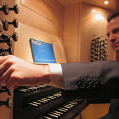 Musica organistica, improvvisazione e versi danteschi: ad Arona il gran finale per il ventennale di Sonata Organi Musica organistica, improvvisazione e versi danteschi: ad Arona il gran finale per il ventennale di Sonata Organi