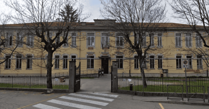 Gozzano, la Provincia affida i lavori per la palestra del liceo: oltre 40mila euro per il nuovo controsoffitto Gozzano, la Provincia affida i lavori per la palestra del liceo: oltre 40mila euro per il nuovo controsoffitto