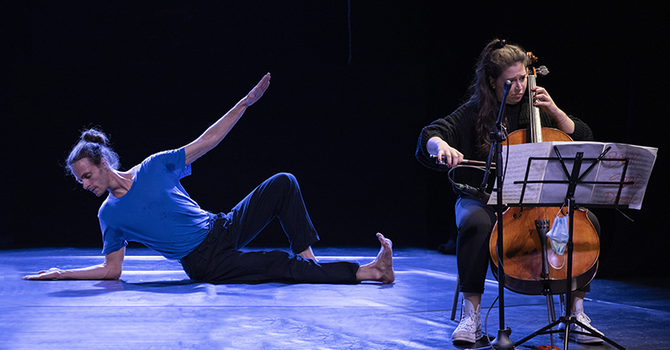 Musica e danza ad Arona: in scena lo spettacolo della Compagnie Les 3 Plumes sulle note di Bach
