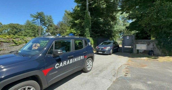 Le verifiche dei carabinieri dopo la tragedia Le verifiche dei carabinieri dopo la tragedia