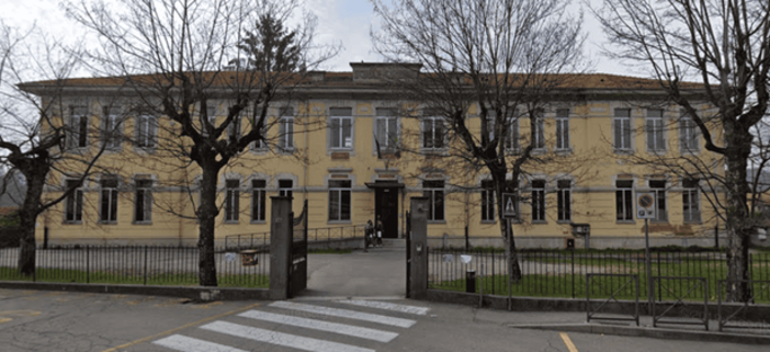 Gozzano, la Provincia affida i lavori per la palestra del liceo: oltre 40mila euro per il nuovo controsoffitto Gozzano, la Provincia affida i lavori per la palestra del liceo: oltre 40mila euro per il nuovo controsoffitto