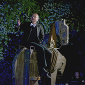 Il mito di Ribot rivive a Villa Cucchetta: a Dormelletto in scena "Ribot il Magnifico" con l'Accademia dei Folli Il mito di Ribot rivive a Villa Cucchetta: a Dormelletto in scena "Ribot il Magnifico" con l'Accademia dei Folli