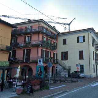 "Giallo Donna": a Lesa un incontro con le signore del noir Rosa Teruzzi e Marina Visentin