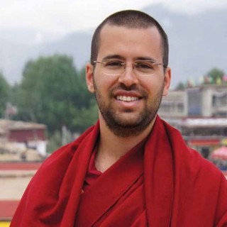 La rassegna"Dialoghi" si chiude con la lectio di Lama Michel Rinpoche