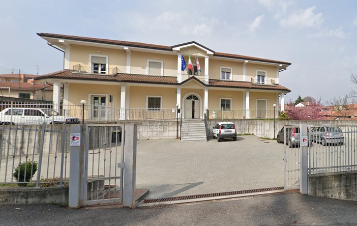 Borgo Ticino, bilocali arredati a 400 euro al mese per giovani coppie Borgo Ticino, bilocali arredati a 400 euro al mese per giovani coppie