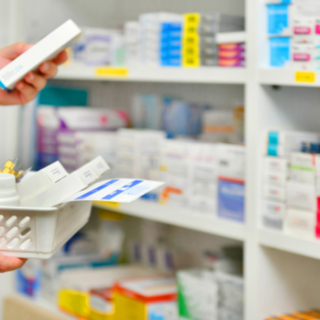 I farmacisti contro Marchioni: "Ci vuole rispetto, noi in prima linea sopperendo alle mancanze di altri"