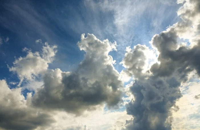 Meteo, fine settimana con cielo coperto ma senza pioggia nel novarese