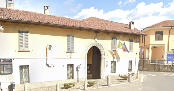 Varallo Pombia, riprendono i lavori in via Martiri della Libertà: al via l'ultima fase Varallo Pombia, riprendono i lavori in via Martiri della Libertà: al via l'ultima fase