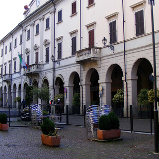 Galliate, contributi a fondo perduto per il commercio: al via il bando del Distretto Urbano