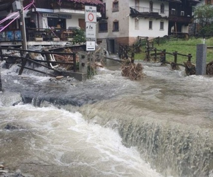 Maltempo in Piemonte, Arpa: "Oltre 150 mm di acqua in un solo giorno" Maltempo in Piemonte, Arpa: "Oltre 150 mm di acqua in un solo giorno"